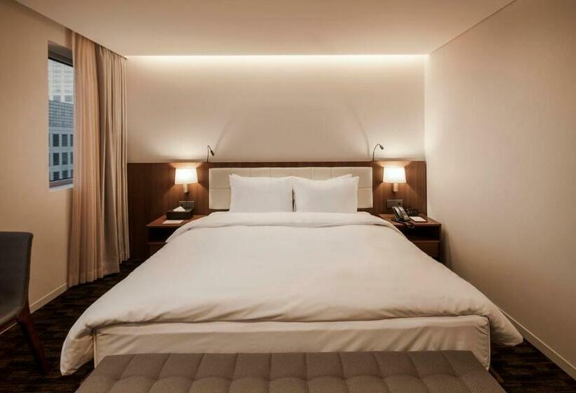 デラックスルーム, Uri&