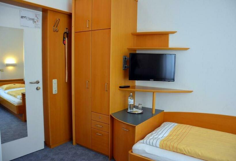 スタンダードシングルルーム, Waldheimat