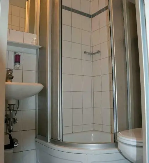 Standard Yhden Hengen Huone, Waldheimat