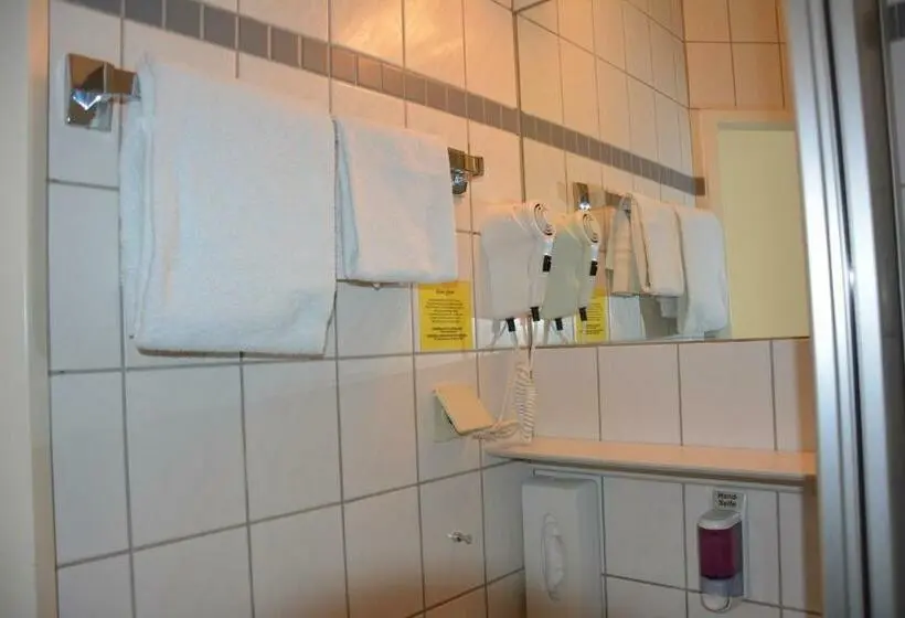 Standard Yhden Hengen Huone, Waldheimat