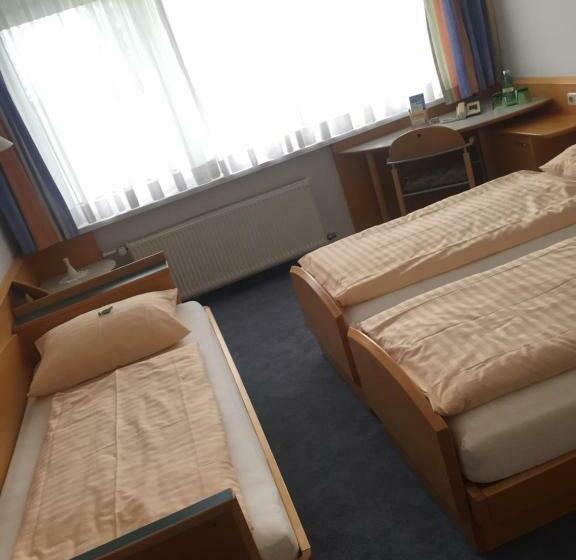 トリプルクラシックルーム, Waldheimat