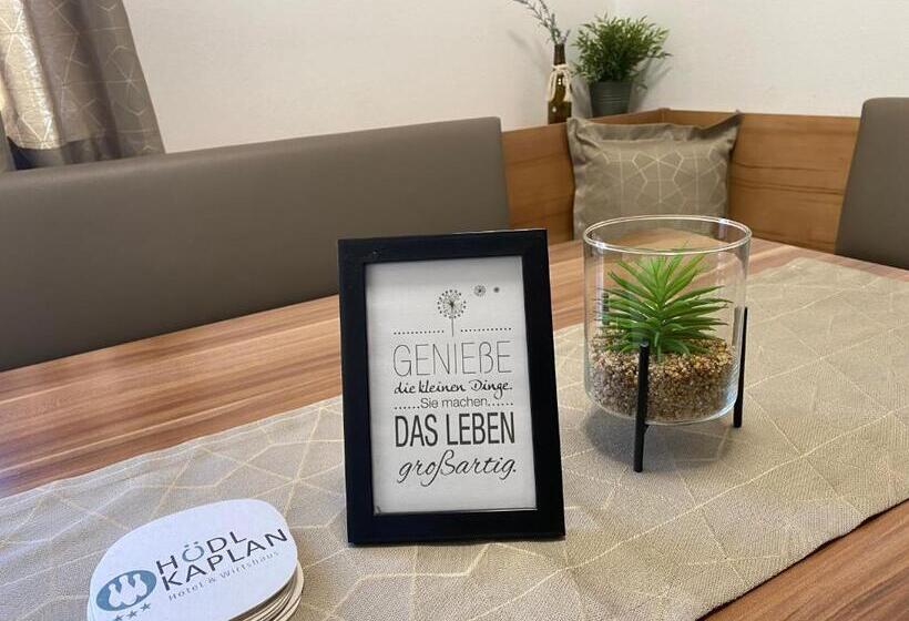 דירת שני חדרים, & Wirtshaus Hödl Kaplan