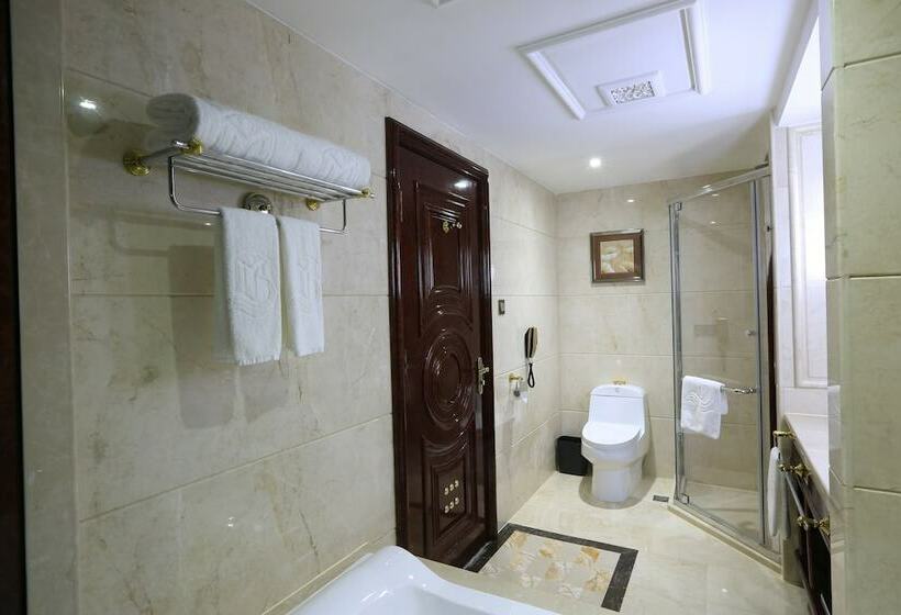Quarto Deluxe, Yueda Financial City International