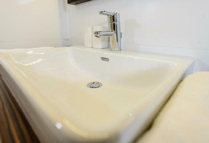 غرفة ديلوكس ثلاثية, Dorfmeister Business Hotel B&b