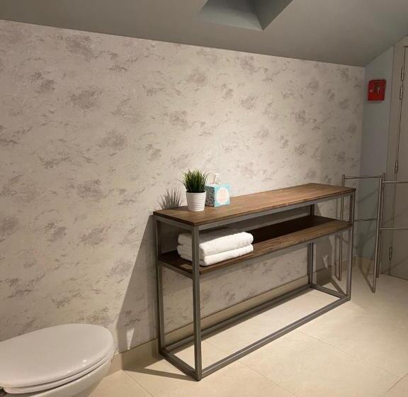 اتاق لوکس, B&b Bloonwinning