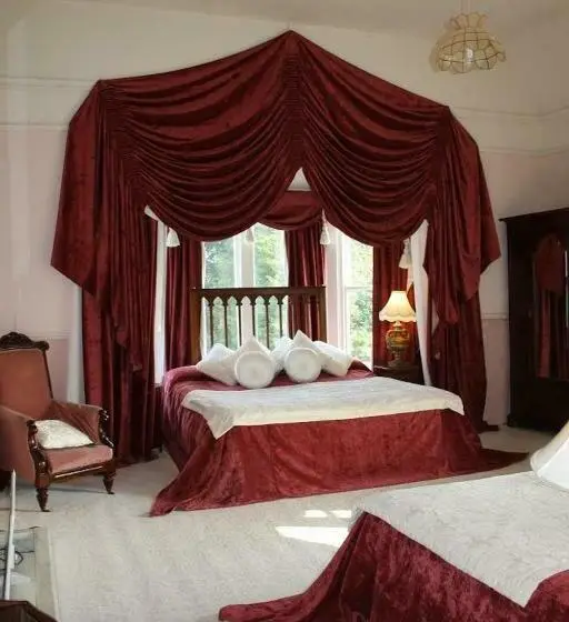 Standard Neljän Hengen Huone Puutarhanäkymä, Maranatha Country House