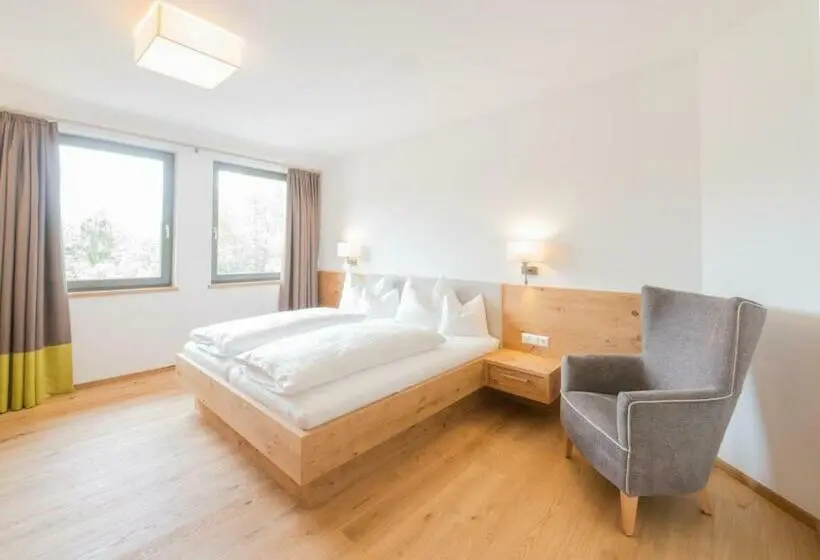 Deluxe-sviitti, Das Leonhard Naturparkhotel Am Weissensee