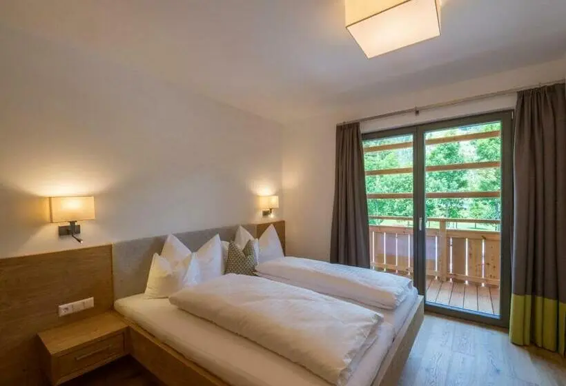 Deluxe-sviitti, Das Leonhard Naturparkhotel Am Weissensee