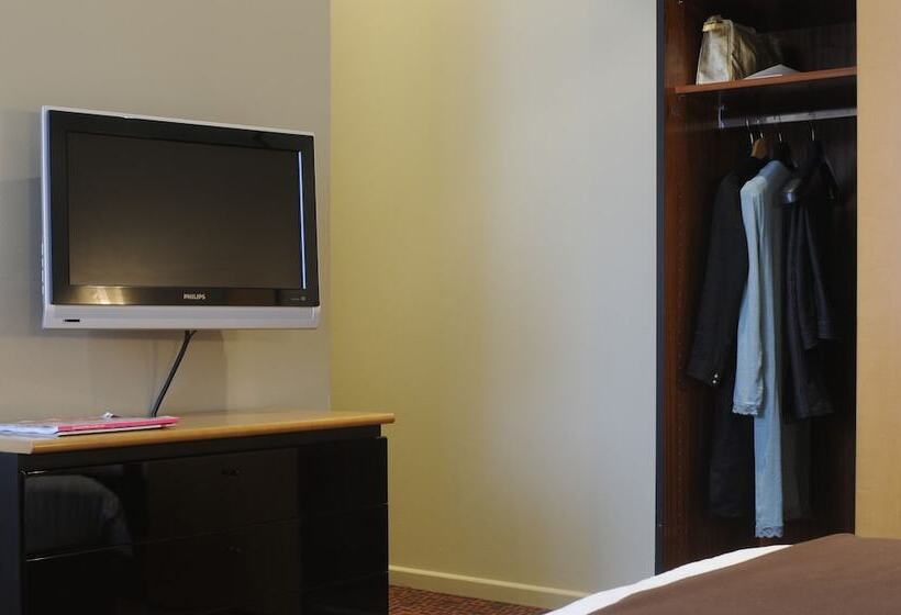 컴포트 룸, Grupello