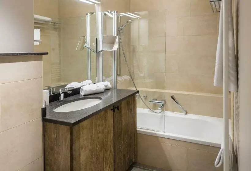 Deluxe-huone, La Barrière De Transinne