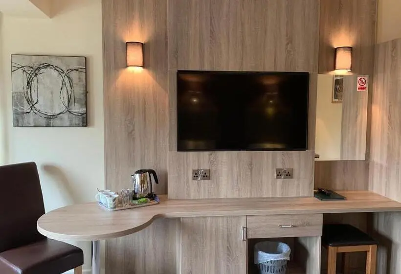 Standard Kolmen Hengen Huone, Station House Bed & Breakfast