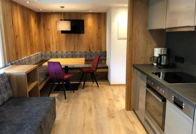 Standard-studio, Garni Central Zimmer Studios Apartments