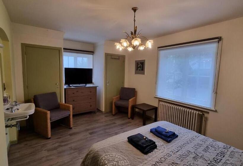 חדר סטנדרט חדר אמבטיה משותף, B&b Villa Fernadine