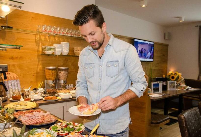 شقة غرفة نوم واحدة مزودة بشُرفة, Aparthotel Bergtraum