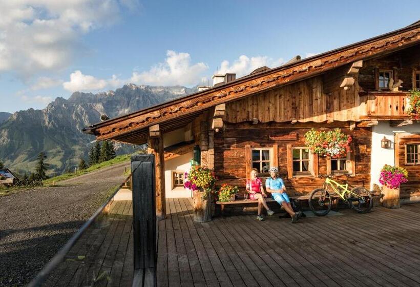 شقة غرفتين نوم مزودة بشُرفة, Aparthotel Bergtraum