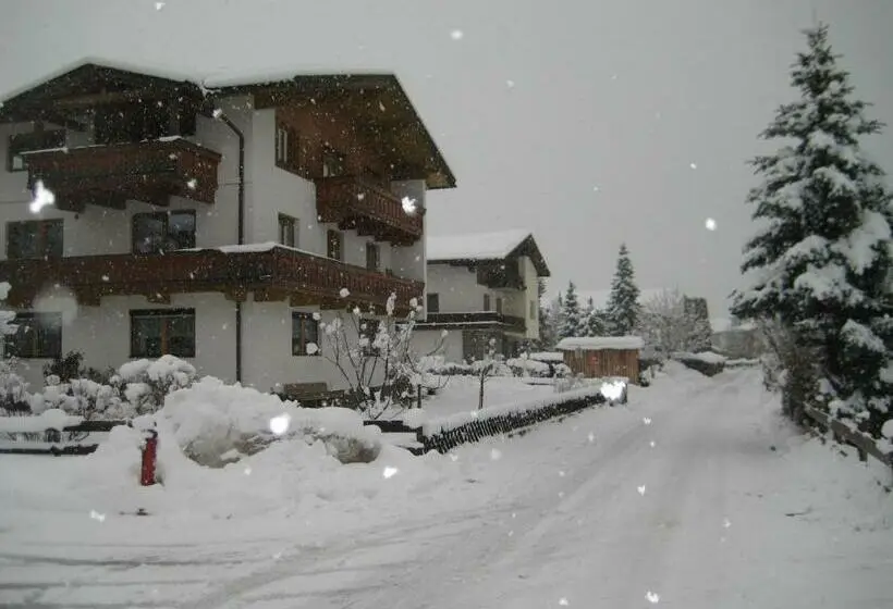 Standard-huone, Haus Christl