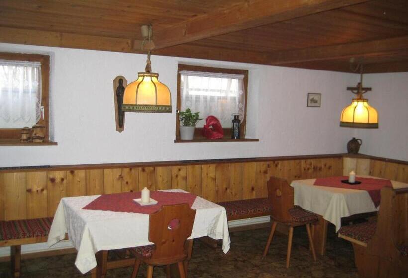 スタンダードルーム, Haus Christl