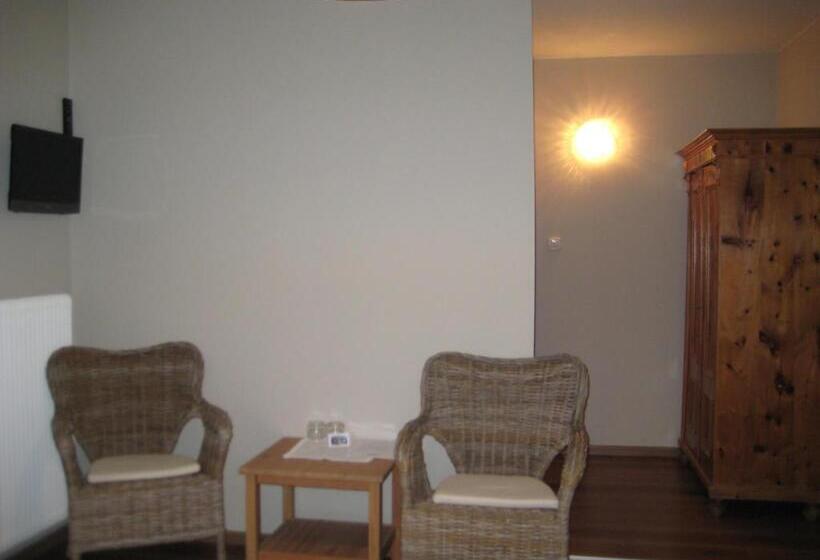 スタンダードルーム, Haus Christl