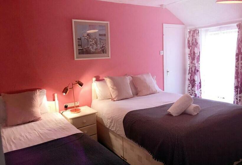 Номер Стандарт Трехместный, Mulgrave Lodge