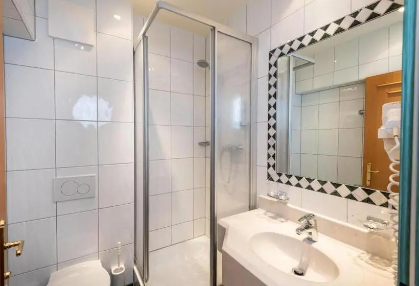 Huoneisto 1 Makuuhuone, & Appartement Auerhahn