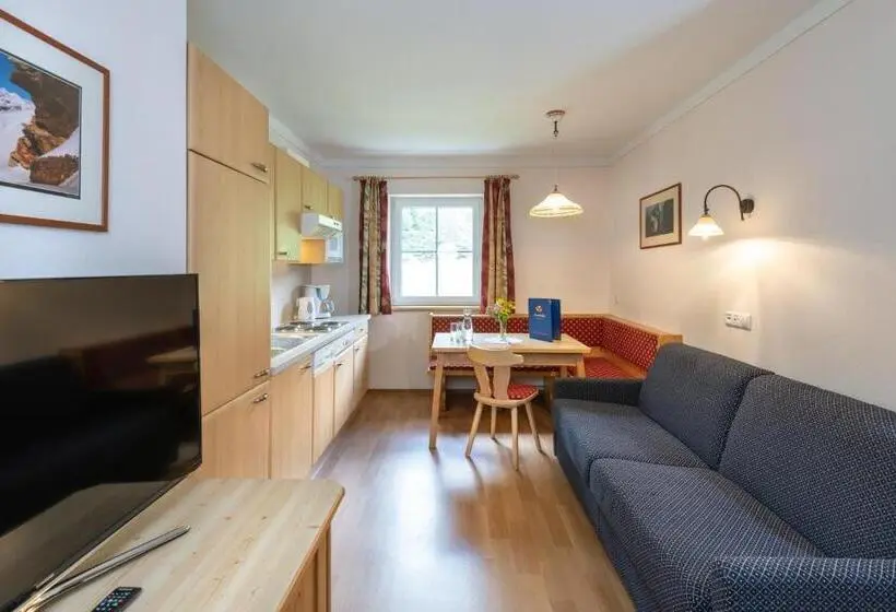 Huoneisto 1 Makuuhuone, & Appartement Auerhahn