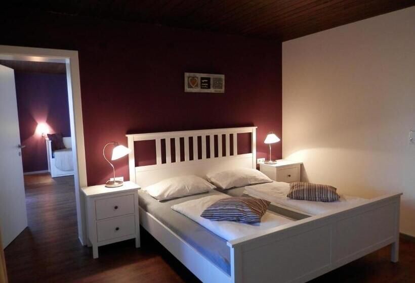 סוויטה משפחתית, Dahoam By Sarina Rooms & Suites