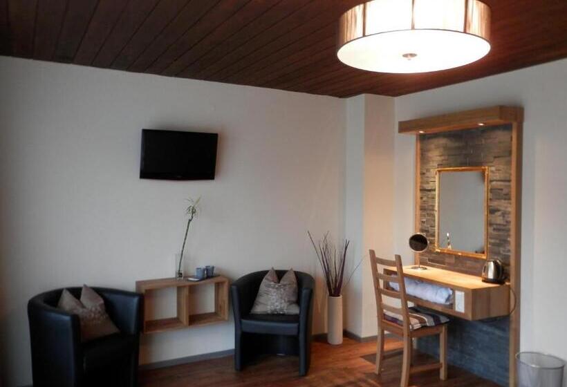 חדר משפתחתי סופריור, Dahoam By Sarina Rooms & Suites