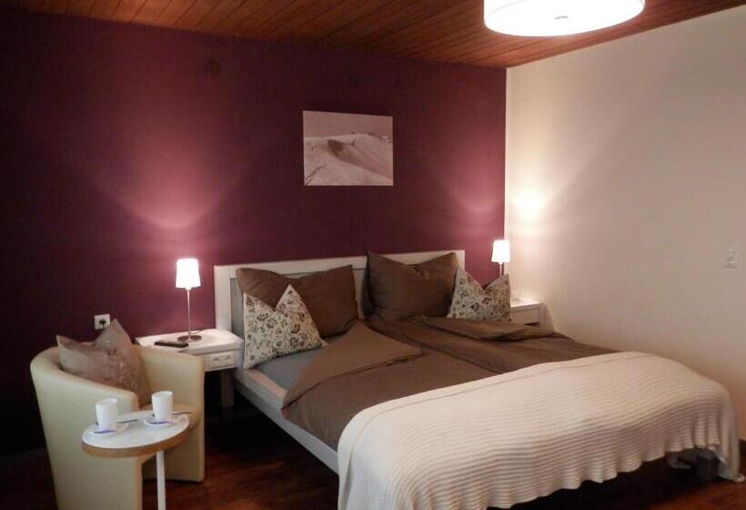 חדר משפתחתי סופריור, Dahoam By Sarina   Rooms & Suites
