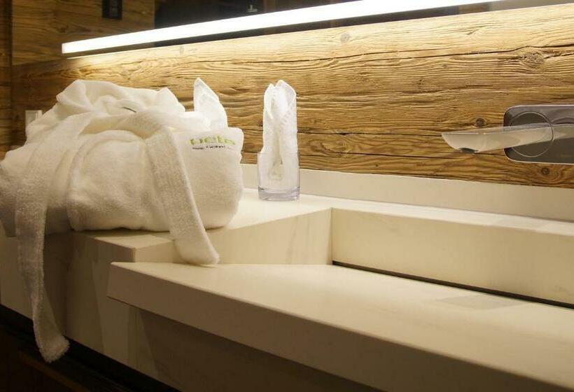 اتاق استاندارد یک تخته با بالکن, Pete Alpine Boutique Hotel   Klein Und Fein   Private Spa Suiten Und Zimmer