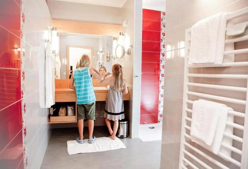 Superior suite with terrace, Restaurant Teuschler Mogg Bad Waltersdorf Inklusiv Genusscard