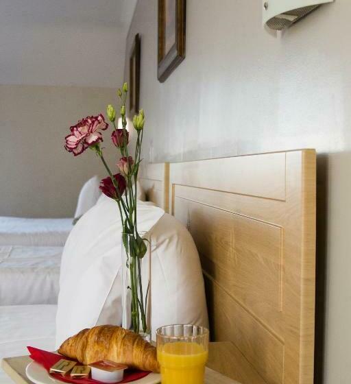 חדר סטנדרט לשלושה, The Harbour Inn