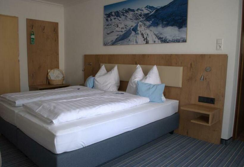 스탠다드 룸, Wagner