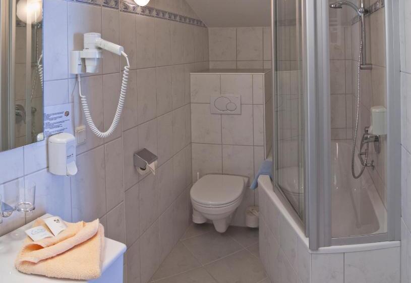 스탠다드 스튜디오, Wagner