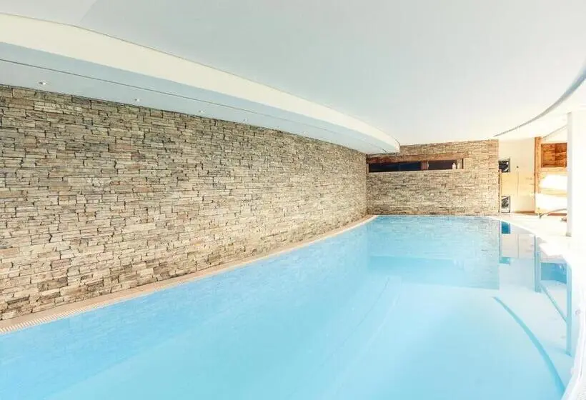 اتاق استاندارد یک تخته با بالکن, Maierl Alm & Maierl Chalets