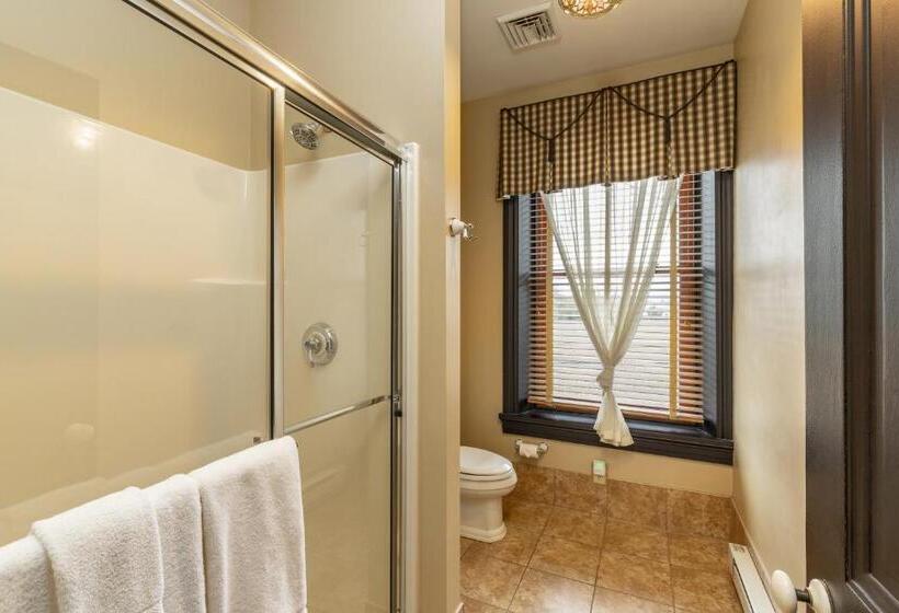 Номер Стандарт, The Londonderry Inn