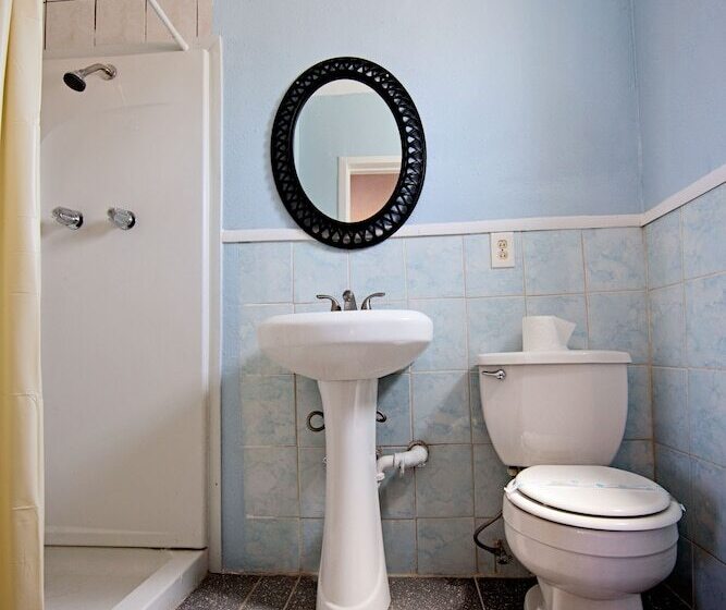 豪华房间, Central Inn Motel