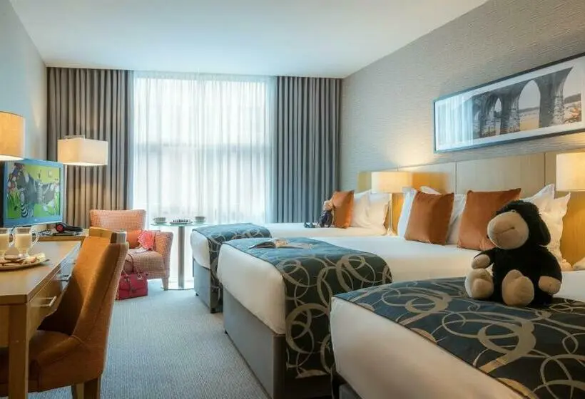デラックスファミリールーム, Clayton Hotel Leopardstown
