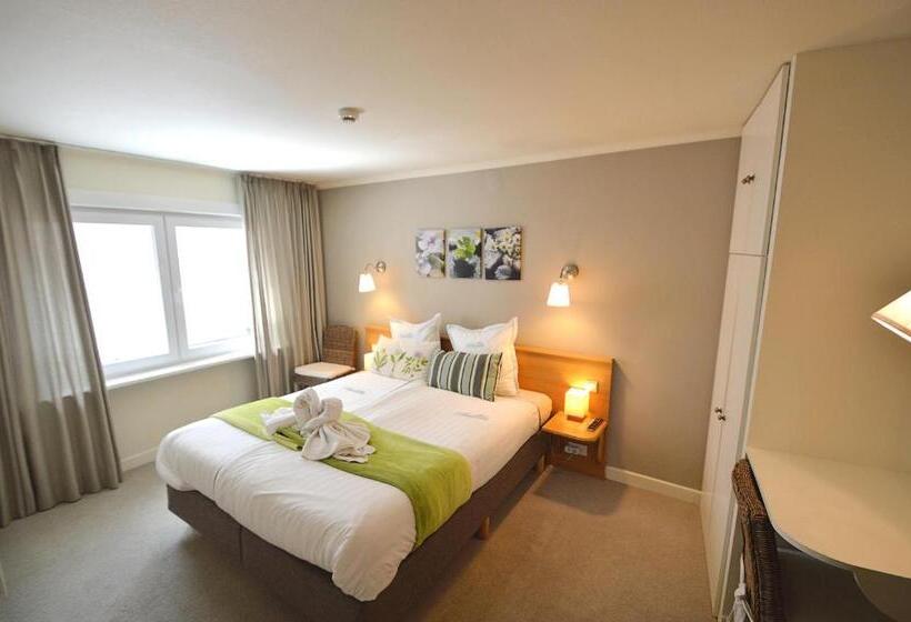 غرفة قياسية, Ambrosia