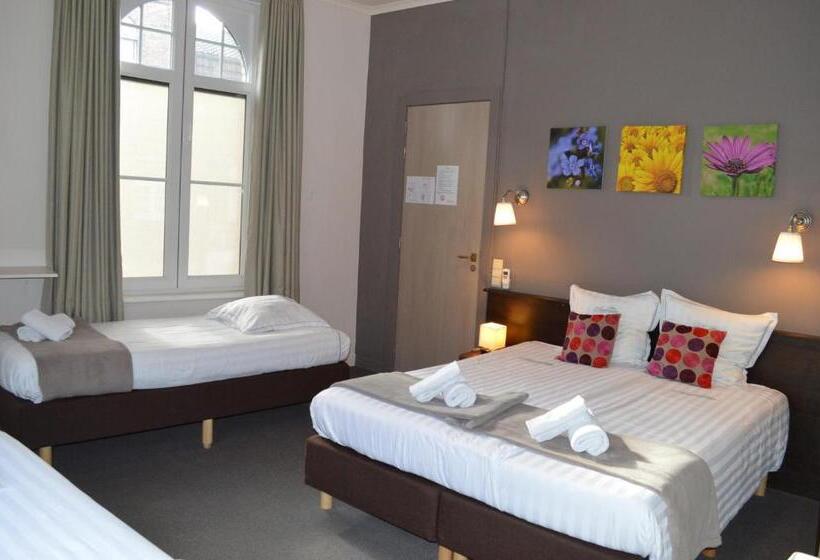 غرفة قياسية رباعية, Ambrosia