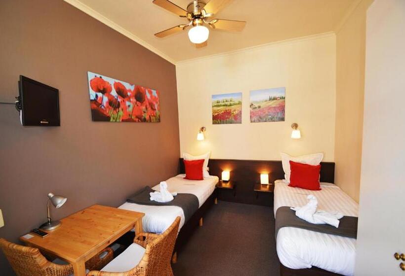 غرفة قياسية, Ambrosia