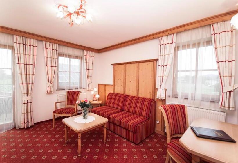 اتاق سوپریور چهار تخته, Bloberger Hof