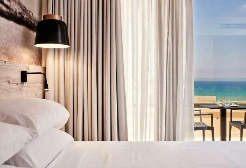 اتاق لوکس, Ibis Styles Heraklion Central