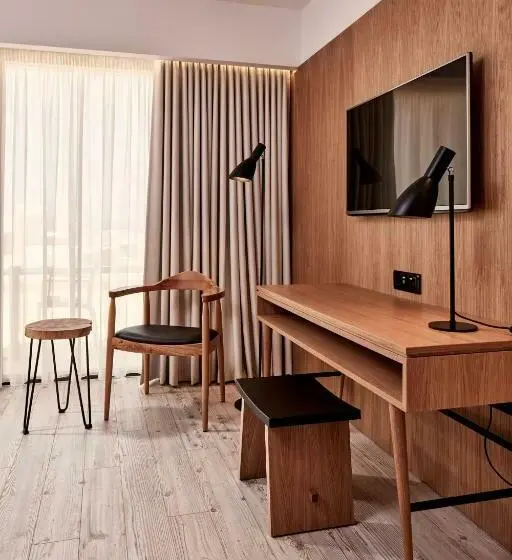 اتاق اجرایی, Ibis Styles Heraklion Central