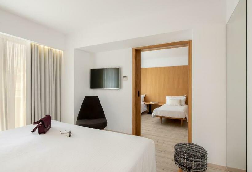 패밀리 룸, Ibis Styles Heraklion Central
