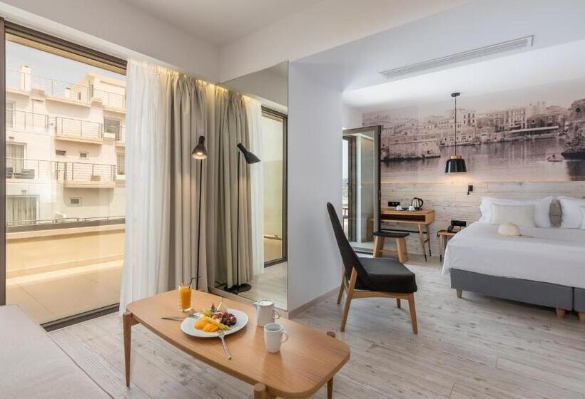 סוויטת ג'וניור, Ibis Styles Heraklion Central