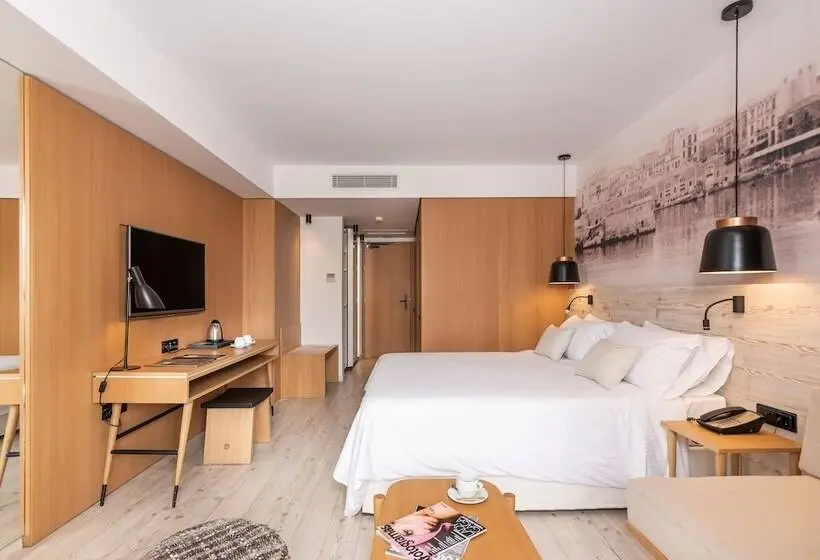 اتاق اجرایی, Ibis Styles Heraklion Central