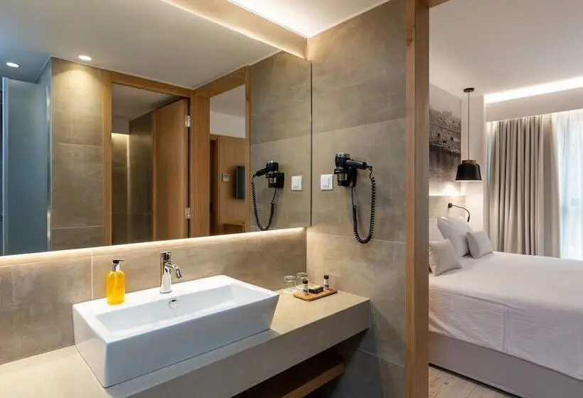 اتاق خانوادگی, Ibis Styles Heraklion Central