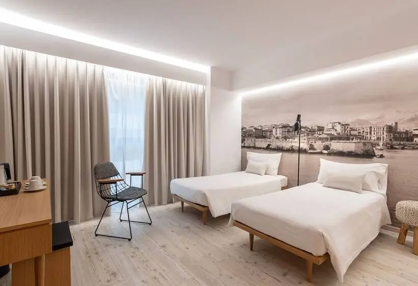 اتاق خانوادگی, Ibis Styles Heraklion Central