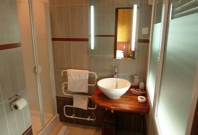 اتاق استاندارد, Kactus Lodge