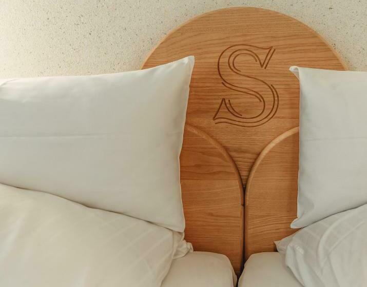 高级大房间, Schütterhof